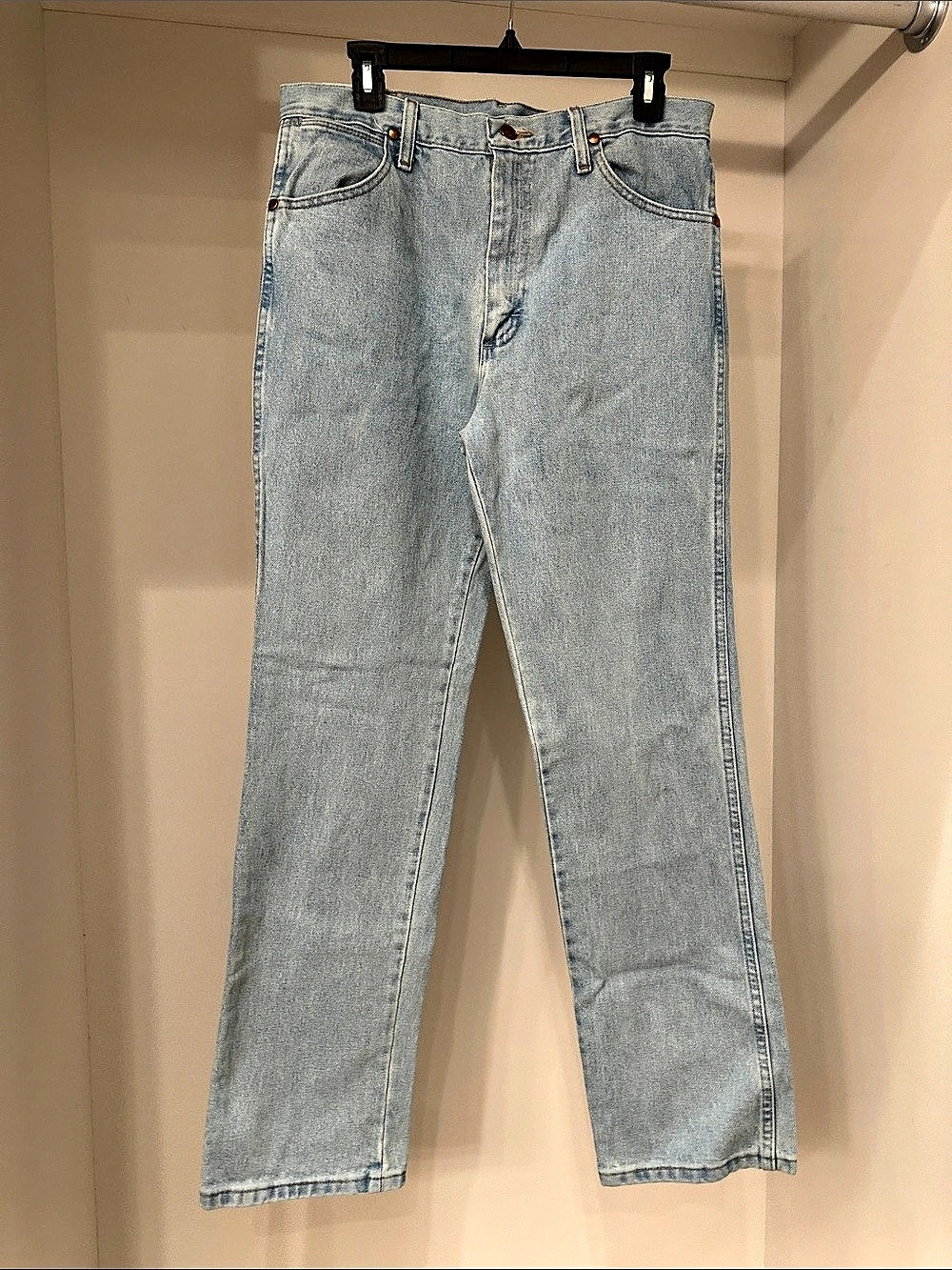 Wrangler Cowboy Cut Slim Fit Men's Blue Cotton Jeans Waist 32x32 NWT